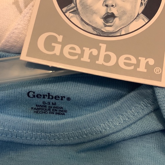 Gerber 4 Pack Short Sleeved Onesie Bodysuits - Picture 9 of 11